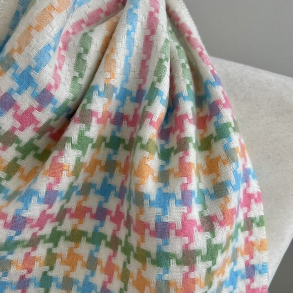 Merona Houndstooth Cream Colorful Woven Winter Scarf 48”x11” Fringed Germany - Picture 4 of 5